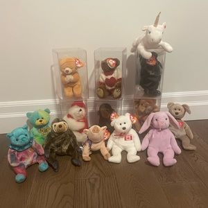 14 Beanie Babies Collectables